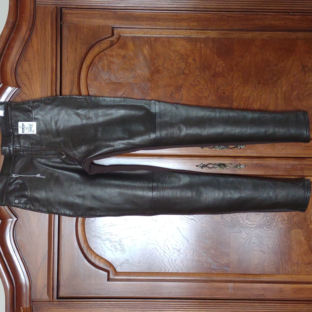 Manigance Paris Leather and Lycra pants size 40 France (XS) NWT